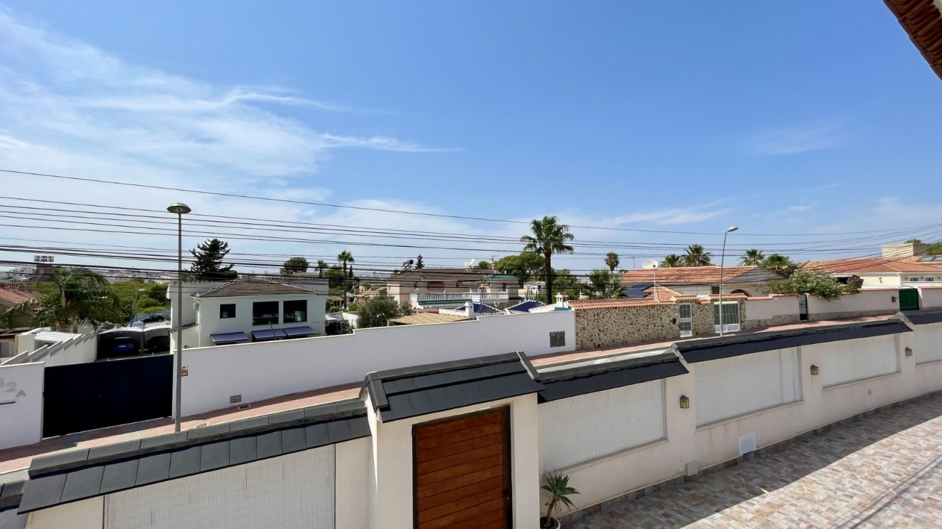 Reventa - Chalets -
Torrevieja - Los Balcones