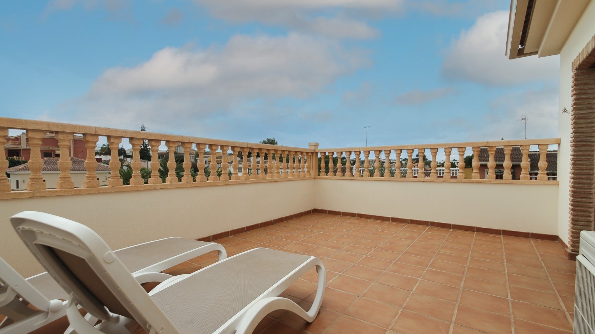 Reventa - Chalets -
Torrevieja - Los Balcones
