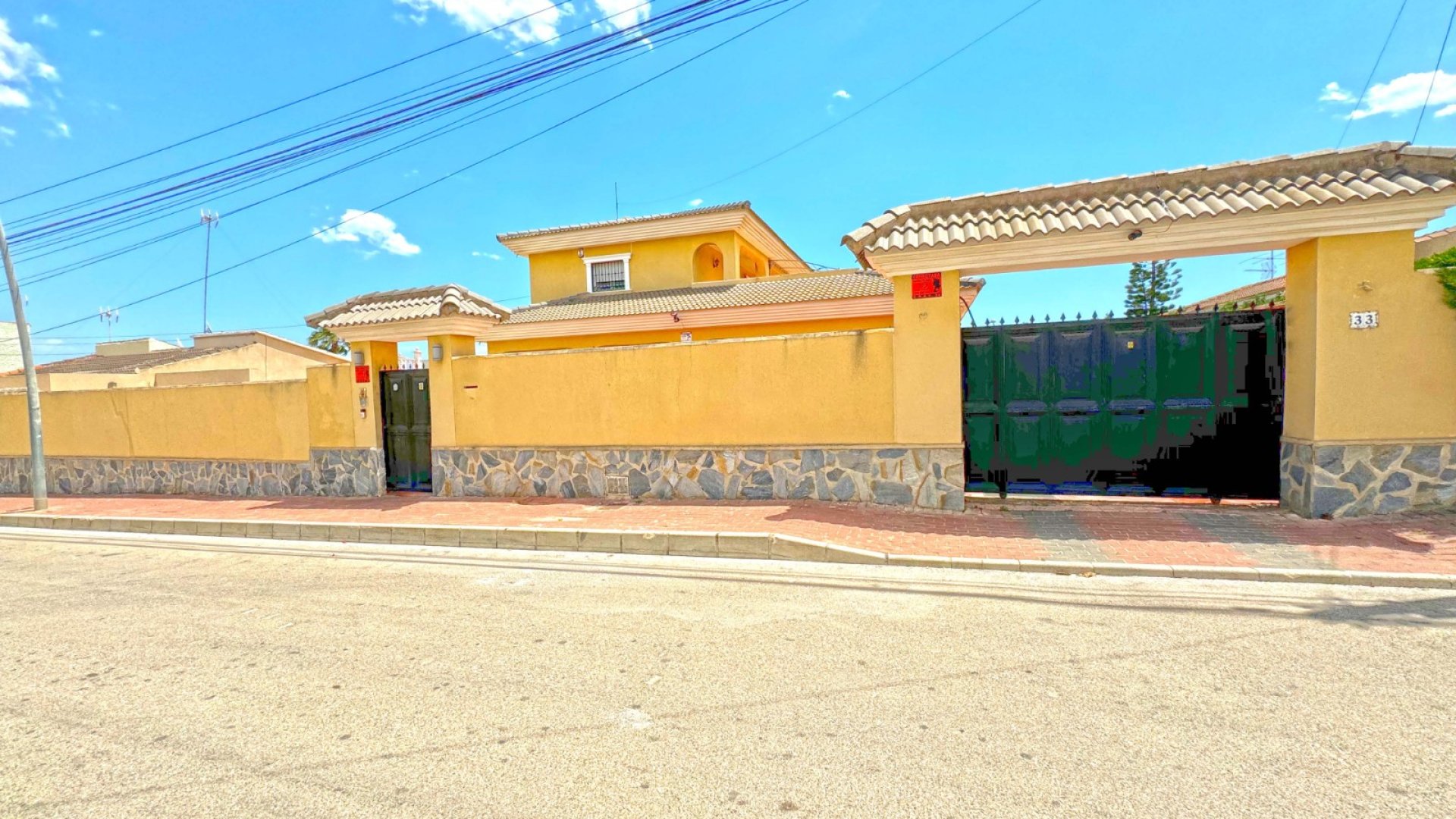 Reventa - Chalets -
Torrevieja - Los Balcones