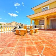 Reventa - Chalets -
Torrevieja - Los Balcones