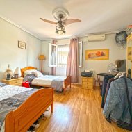 Reventa - Chalets -
Torrevieja - Los Balcones