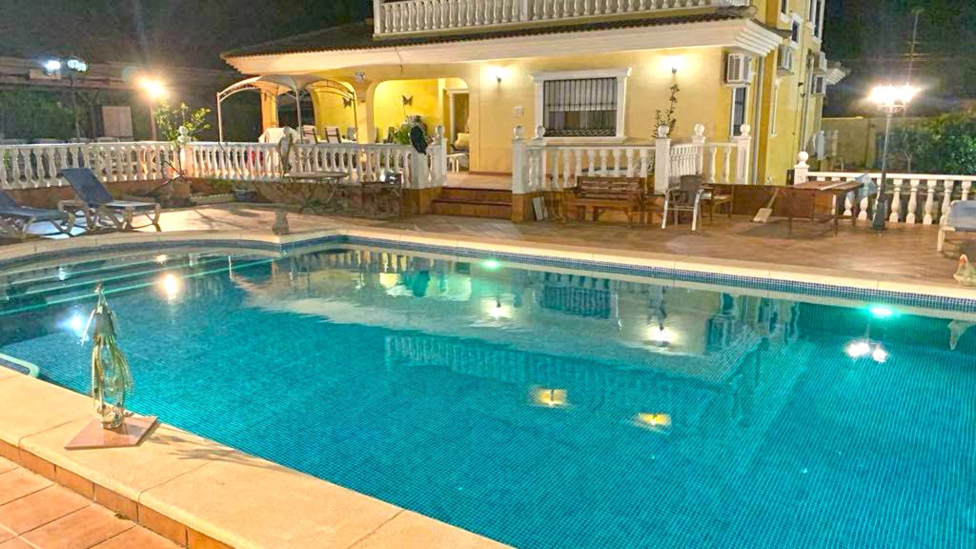 Reventa - Chalets -
Torrevieja - Los Balcones