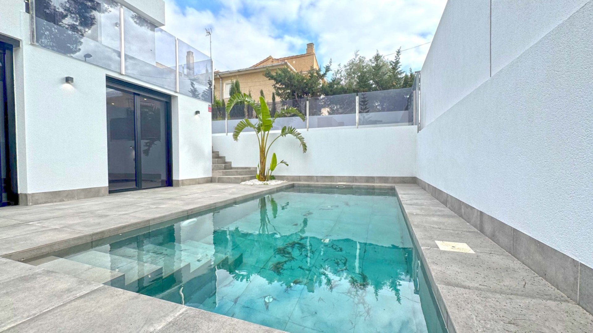 Reventa - Chalets -
Torrevieja - Los Balcones