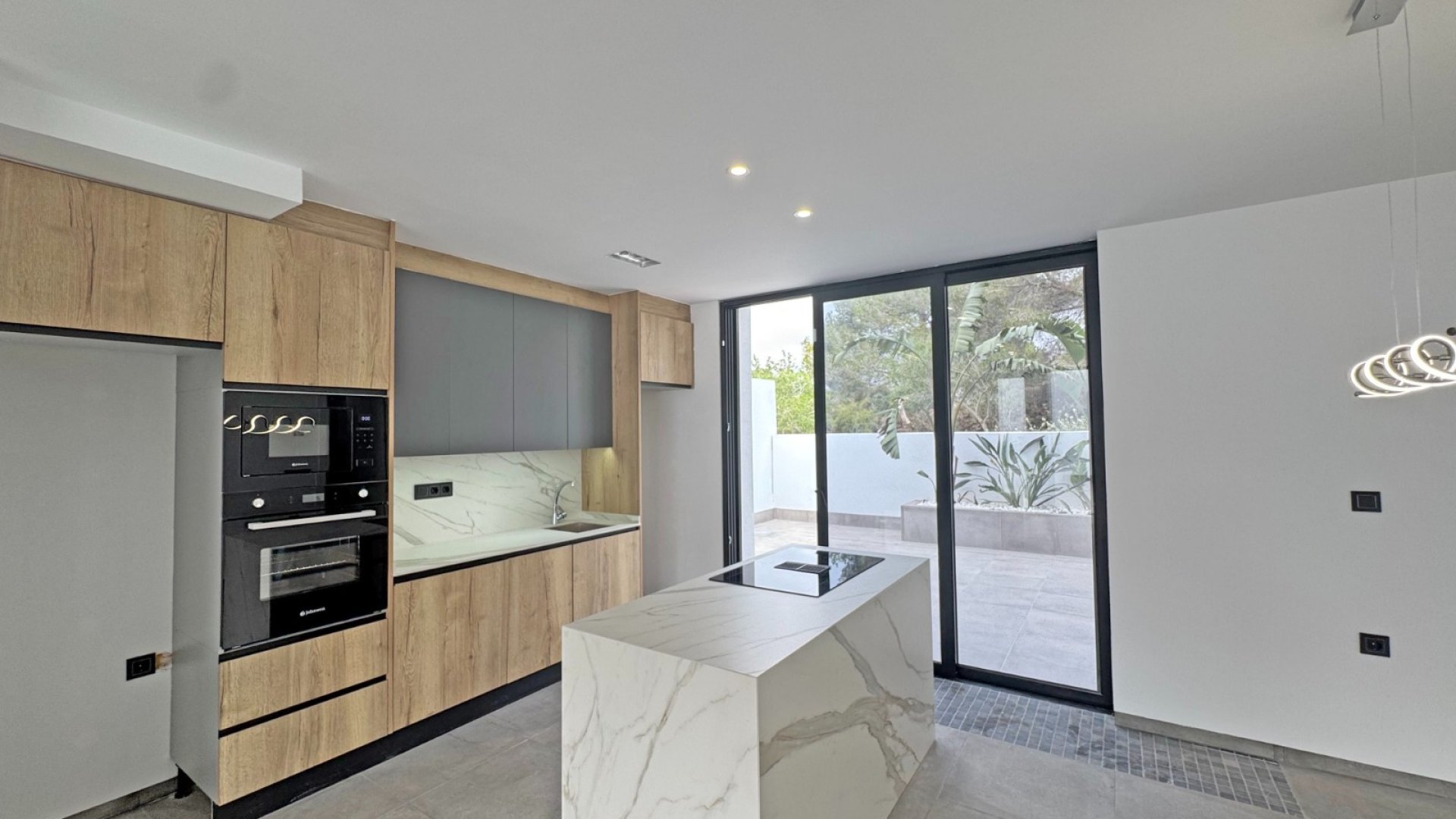 Reventa - Chalets -
Torrevieja - Los Balcones