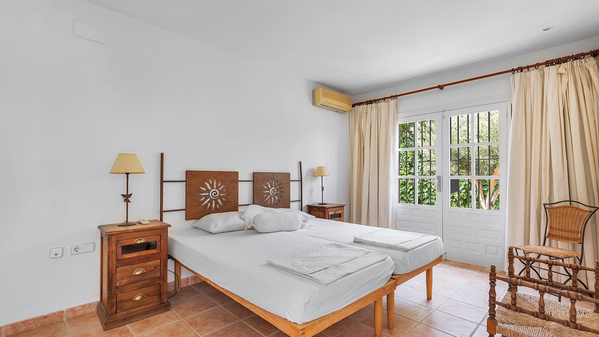 Reventa - Chalets -
Torrevieja - Playa Los Locos