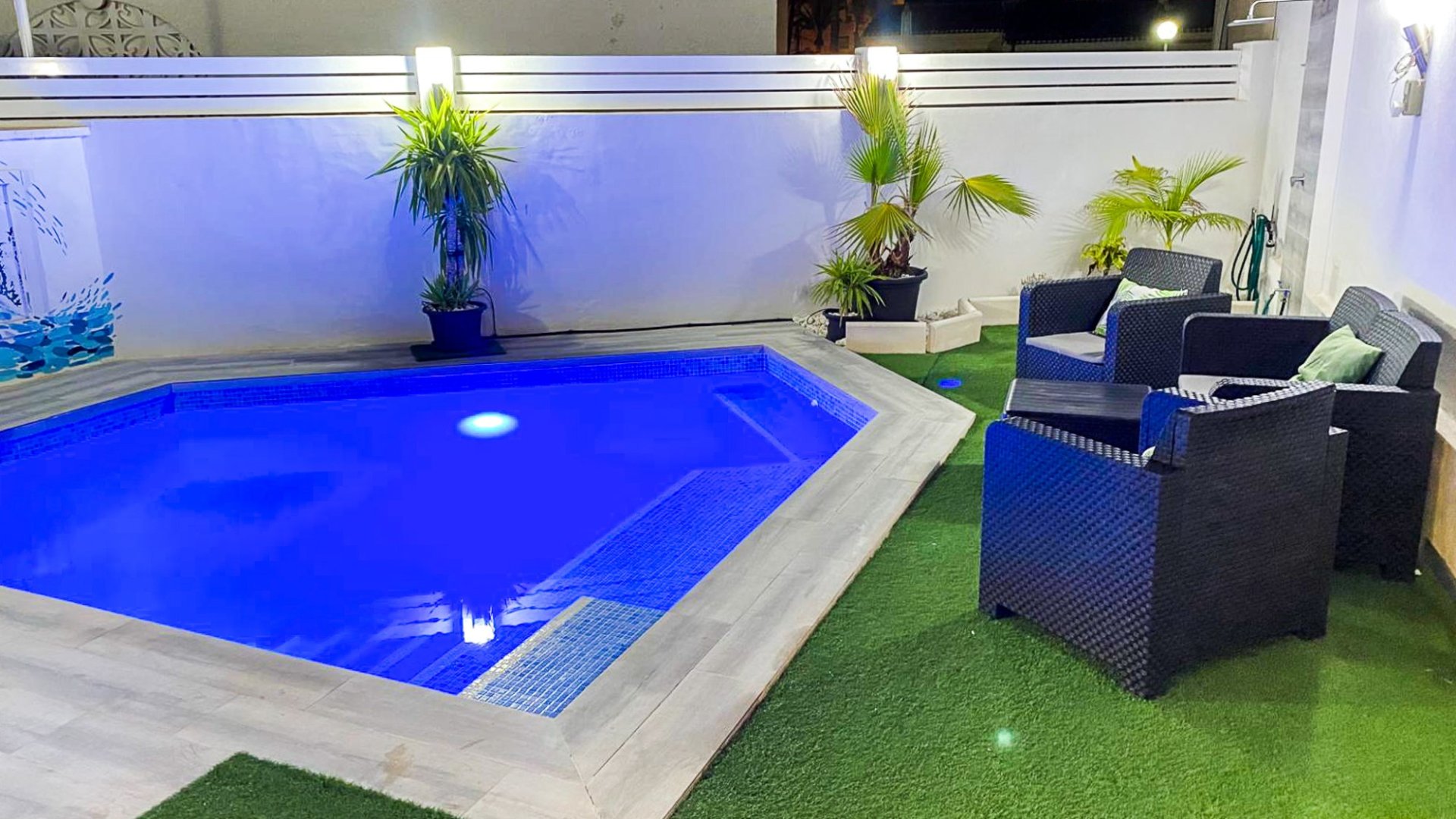 Reventa - Chalets -
Torrevieja - Playa Los Locos