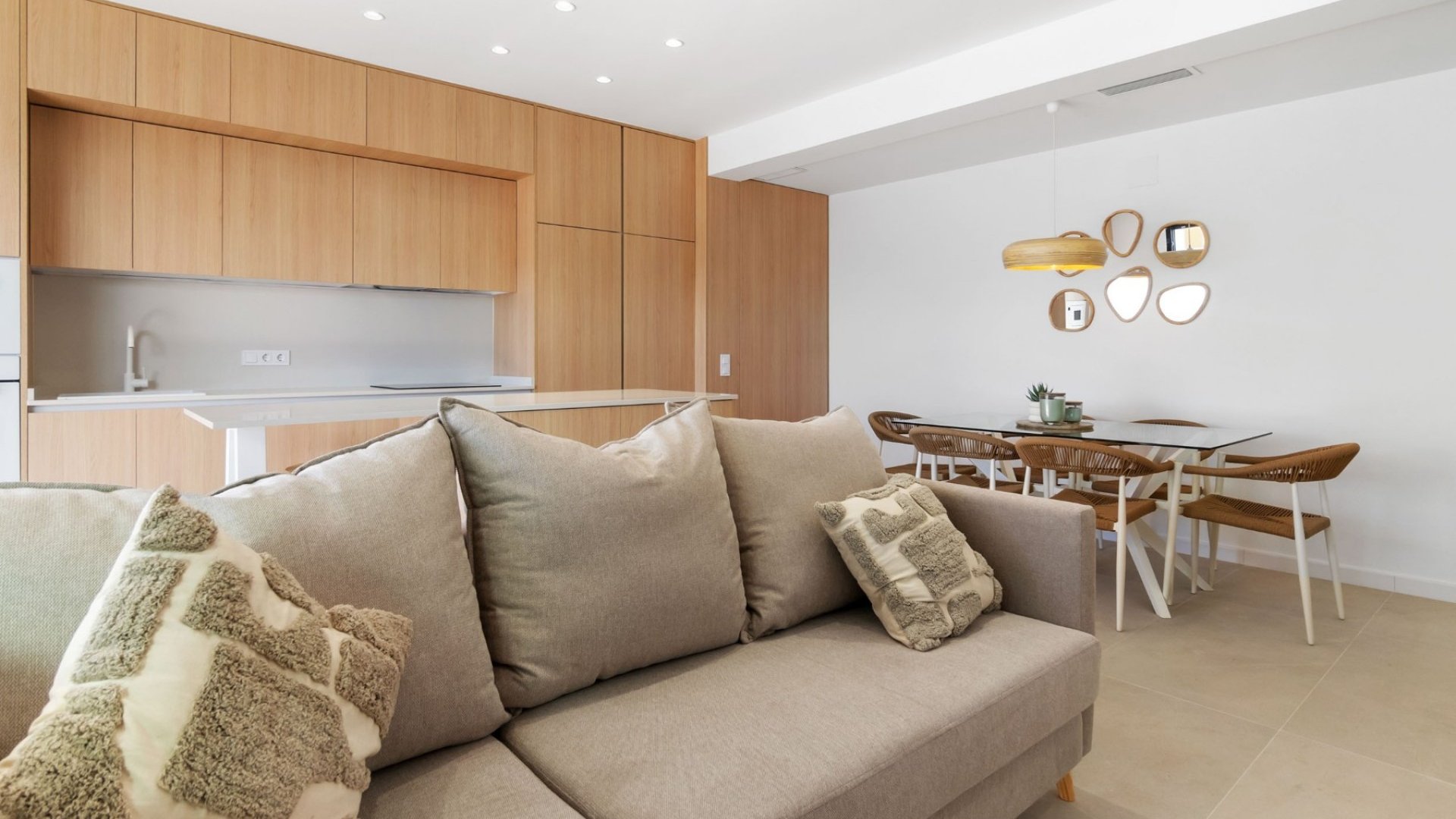 Reventa - Chalets -
Torrevieja - San Luis