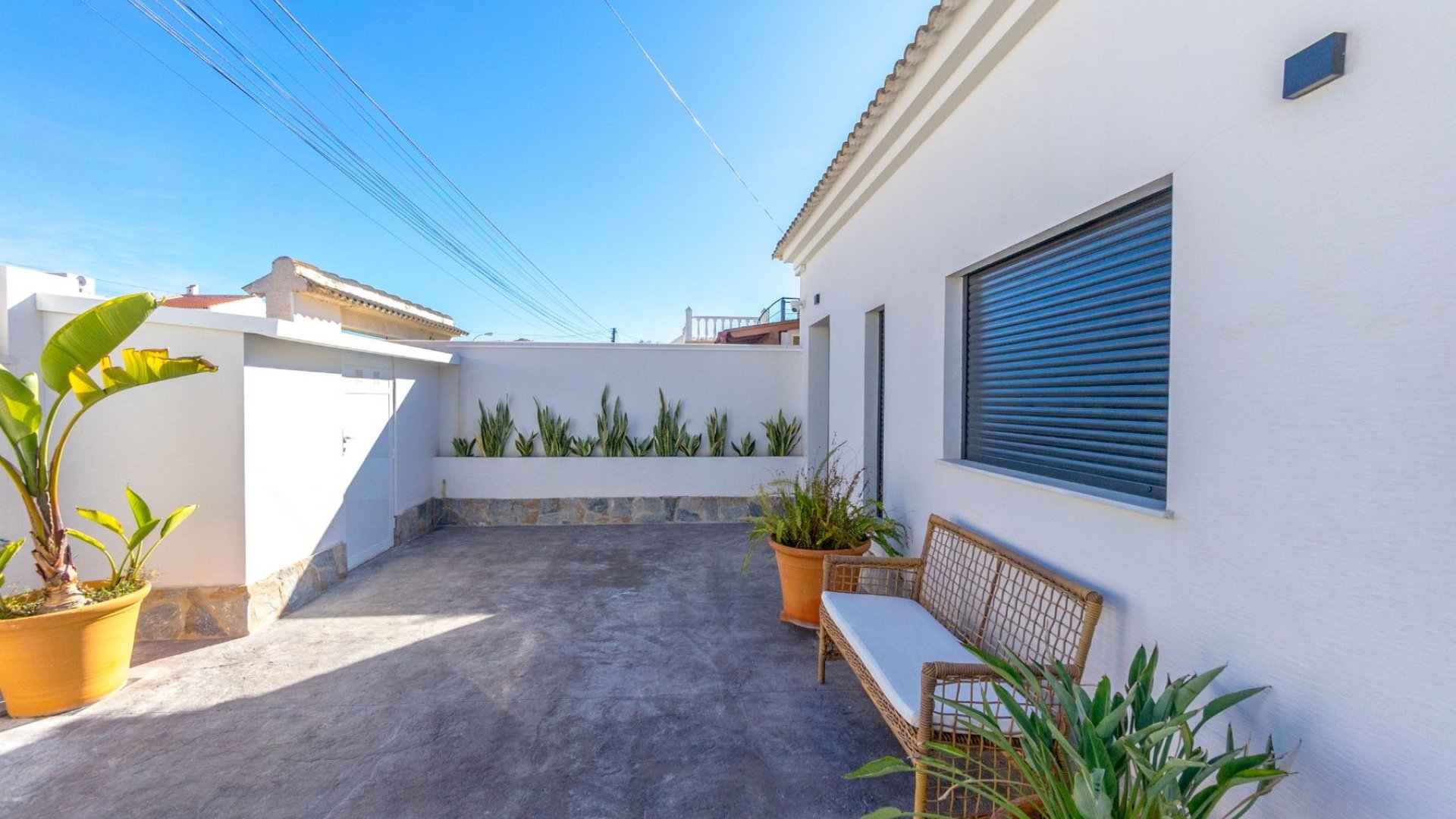 Reventa - Chalets -
Torrevieja - San Luis