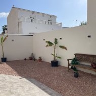 Reventa - Chalets -
Torrevieja - San Luis