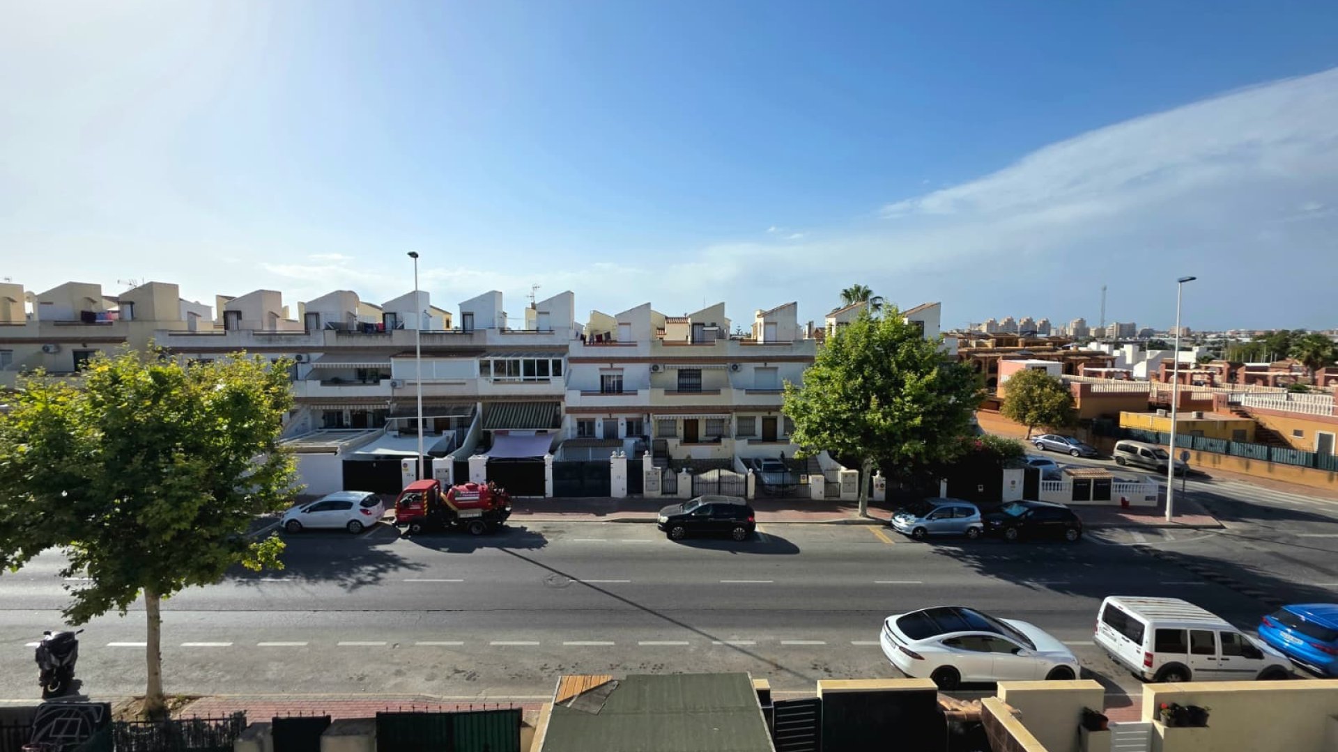 Reventa - Chalets -
Torrevieja - Sector 25