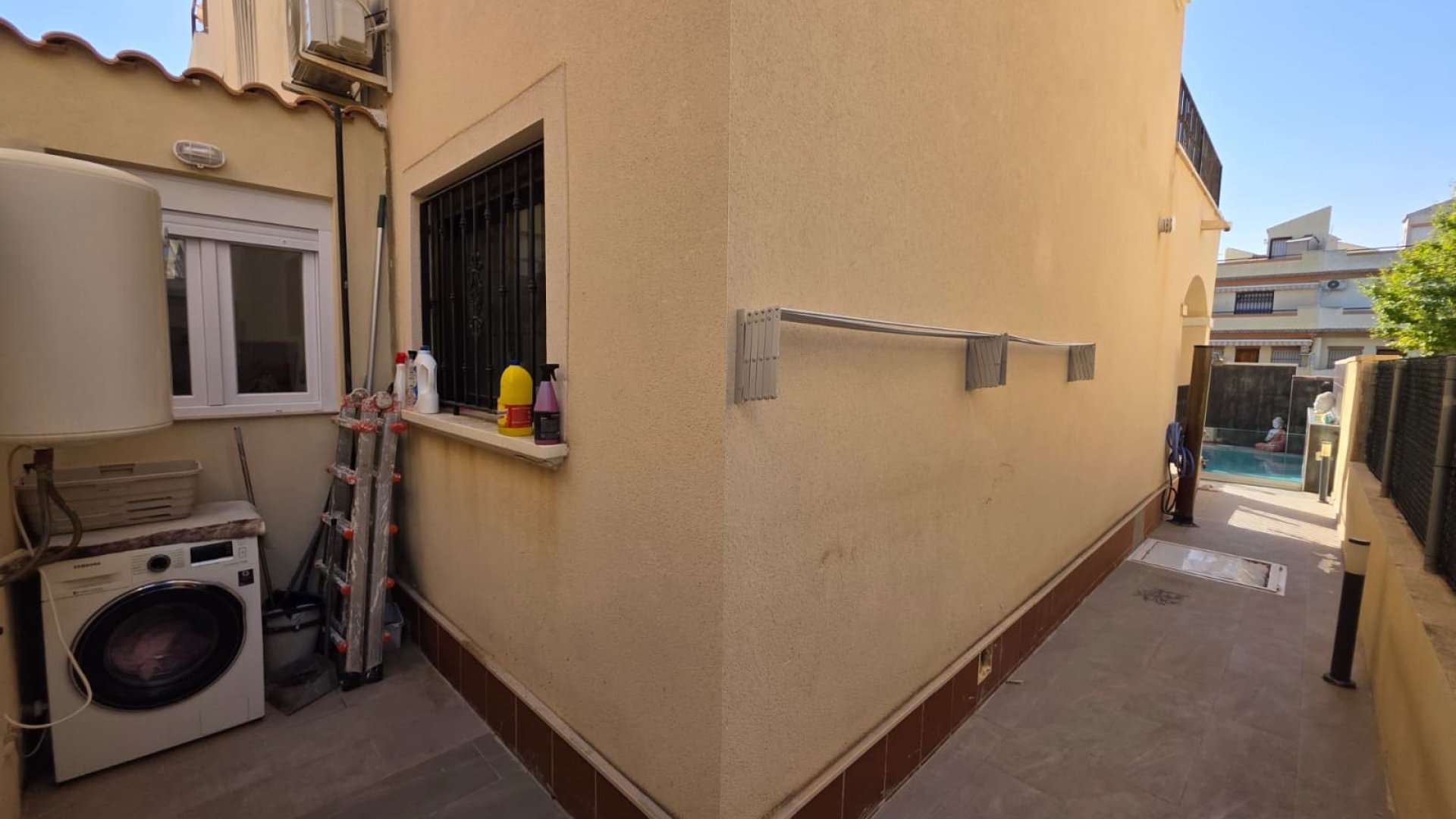 Reventa - Chalets -
Torrevieja - Sector 25