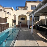 Reventa - Chalets -
Torrevieja - Sector 25