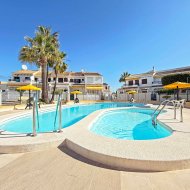 Reventa - Chalets -
Torrevieja - Torrelamata - La Mata
