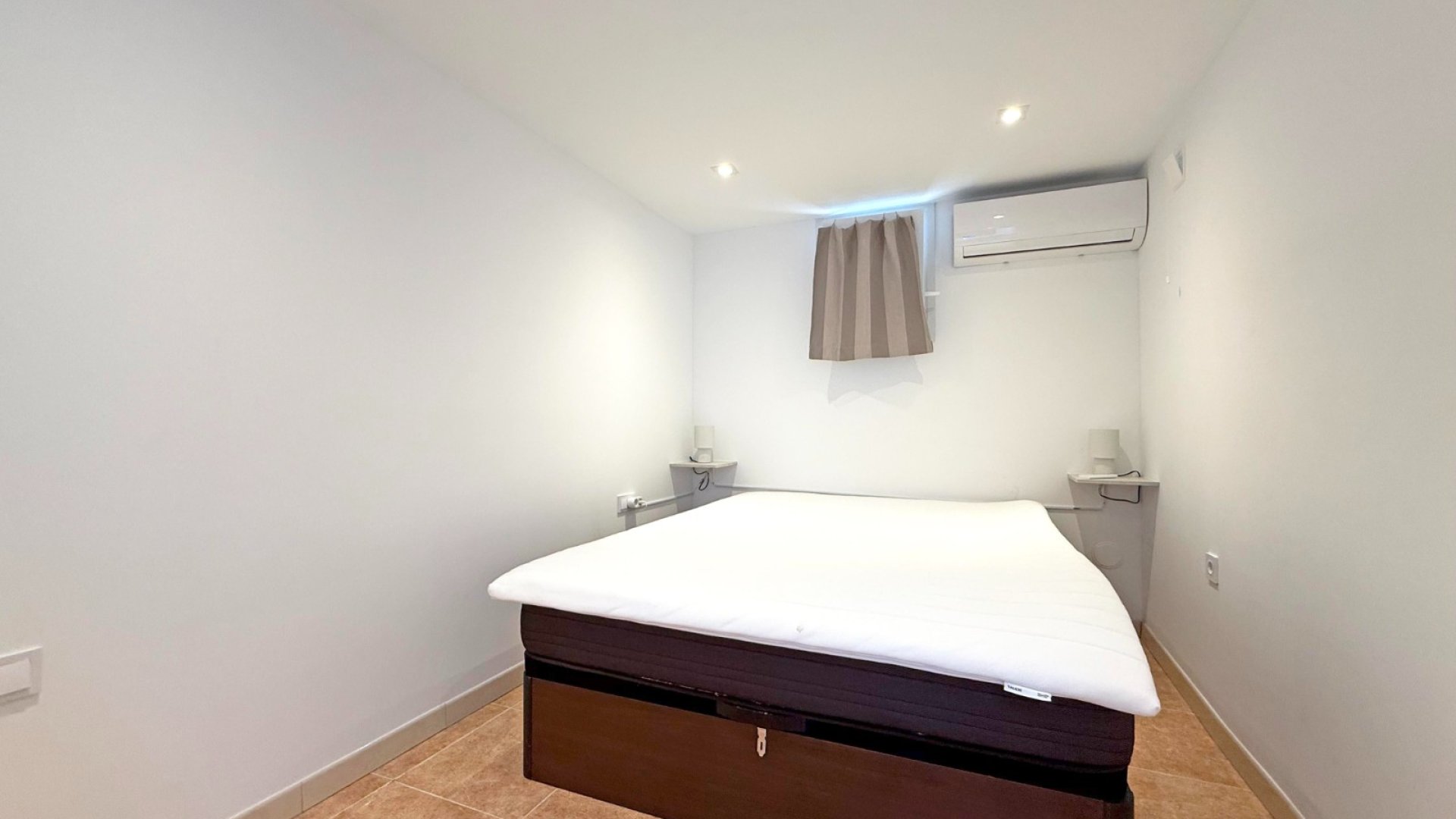 Reventa - Chalets -
Torrevieja - Torrelamata - La Mata