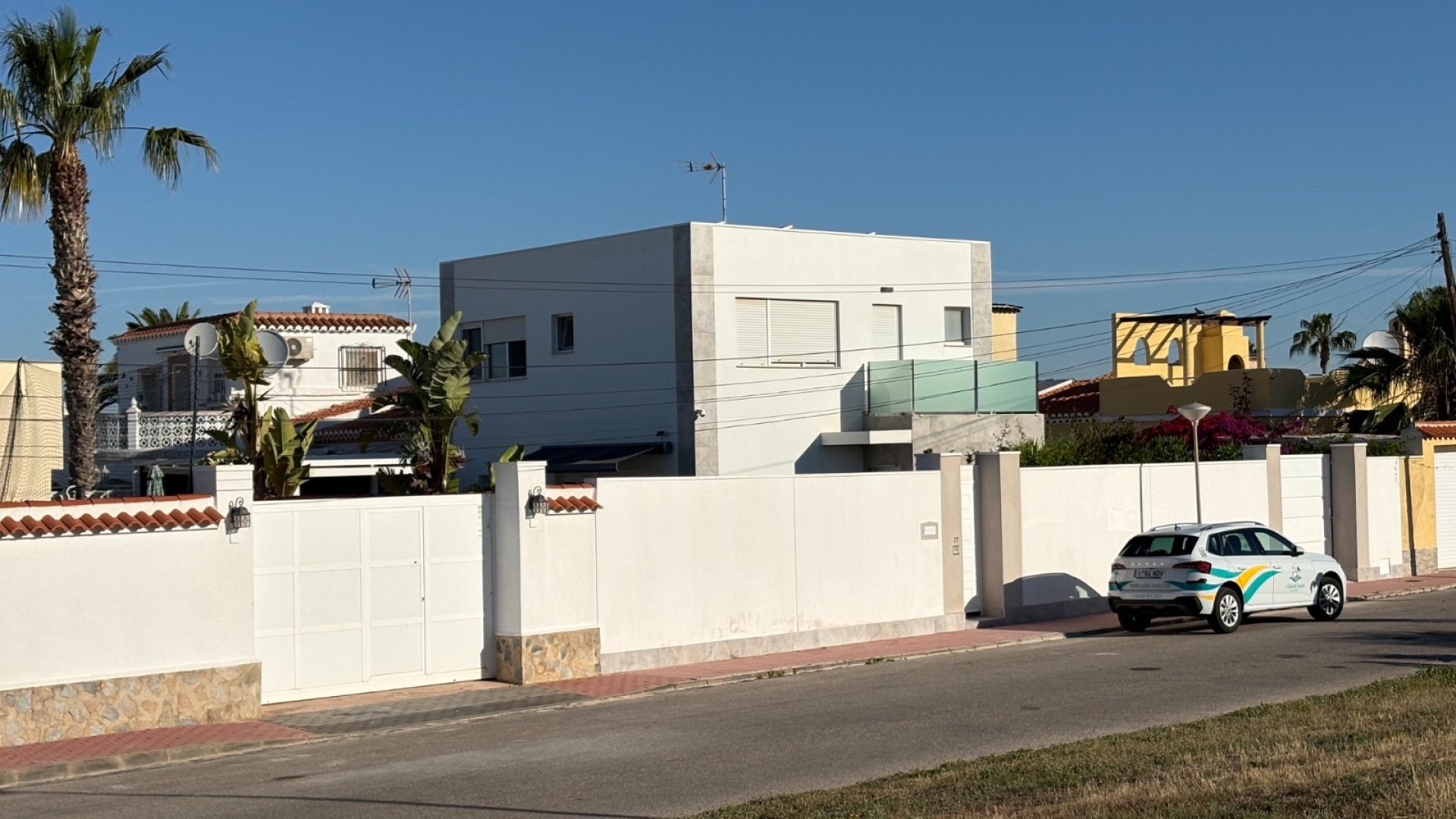 Reventa - Chalets -
Torrevieja - Torreta - Florida