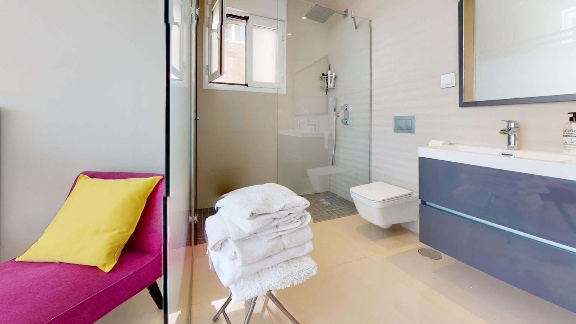 Reventa - Chalets -
Torrevieja