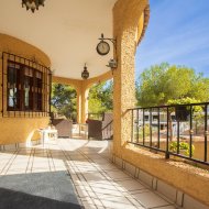 Reventa - Chalets -
Villamartín - Las Filipinas