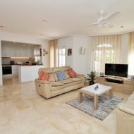 Reventa - Chalets -
Villamartín - Los Dolses