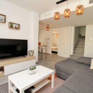 Reventa - Chalets -
Villamartín - PAU 8
