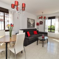 Reventa - Chalets -
Villamartín - PAU 8
