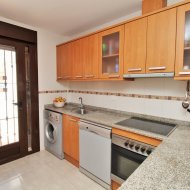 Reventa - Chalets -
Villamartín - PAU 8