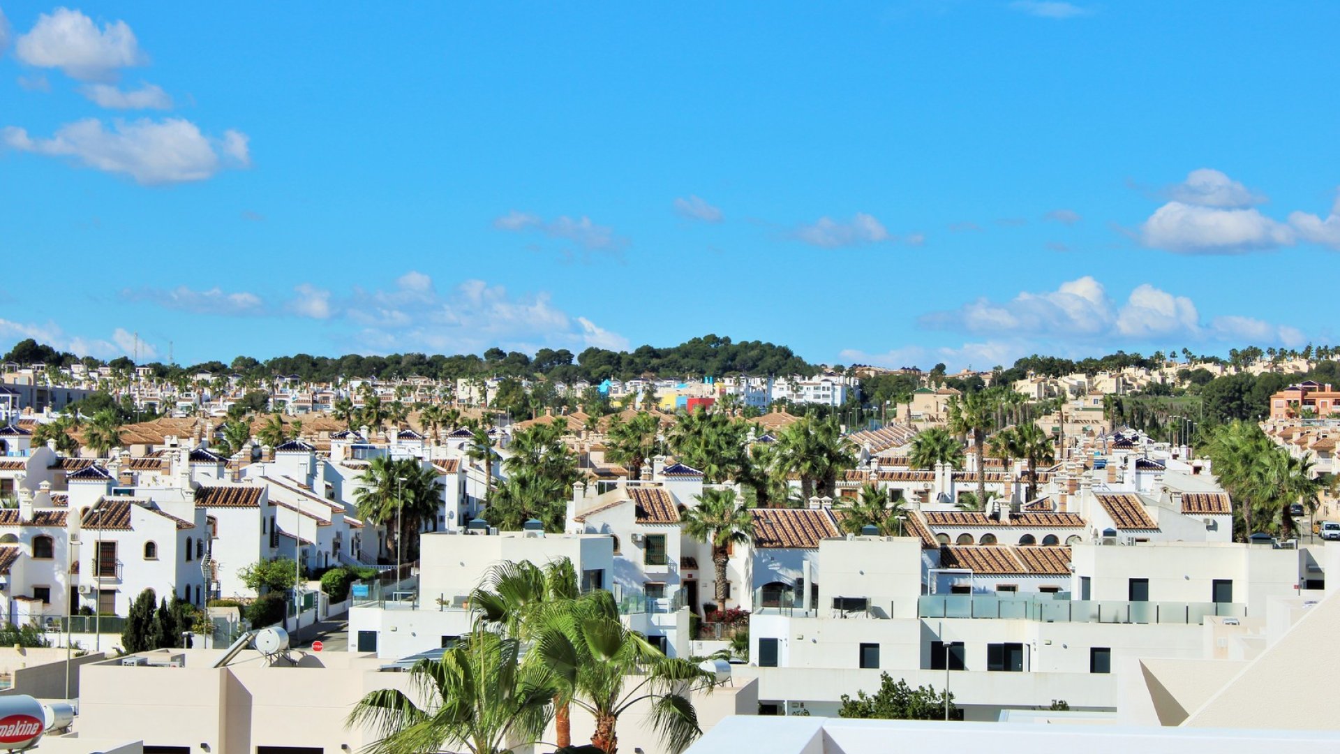 Reventa - Chalets -
Villamartín - PAU 8