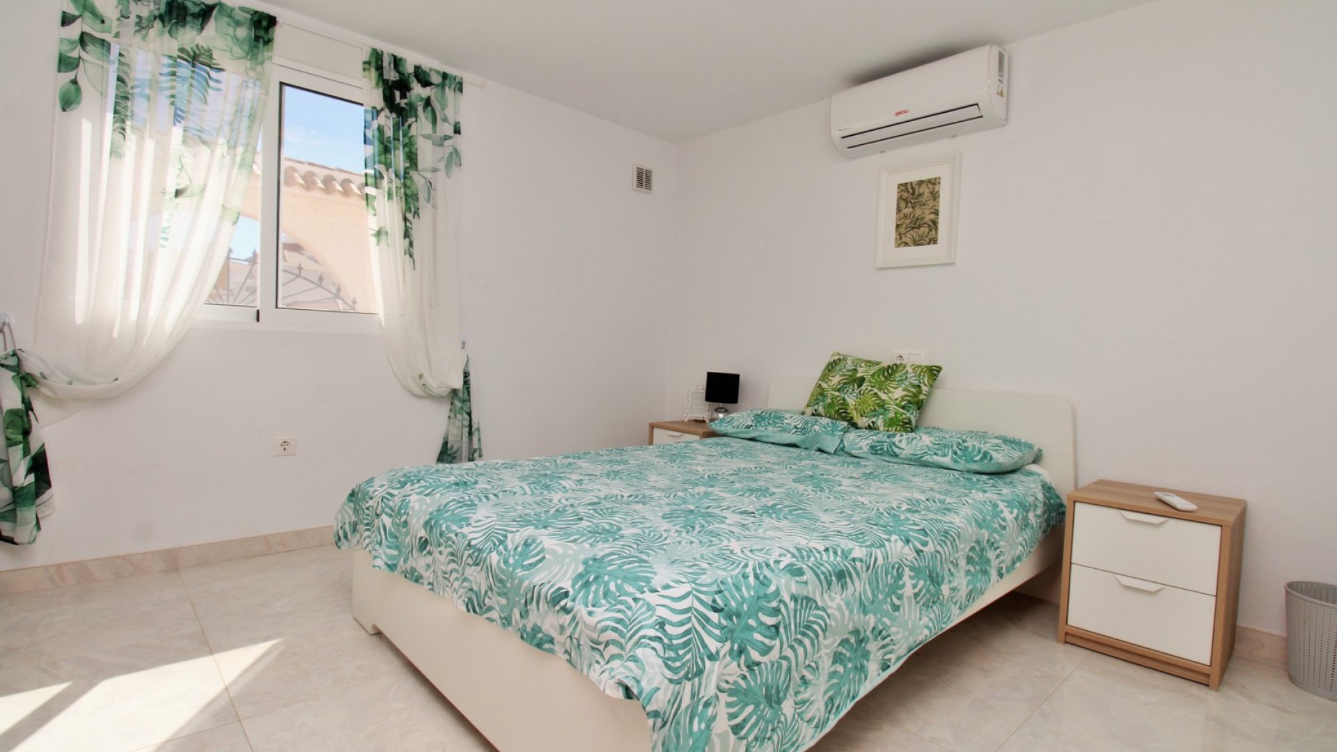 Reventa - Chalets -
Villamartín