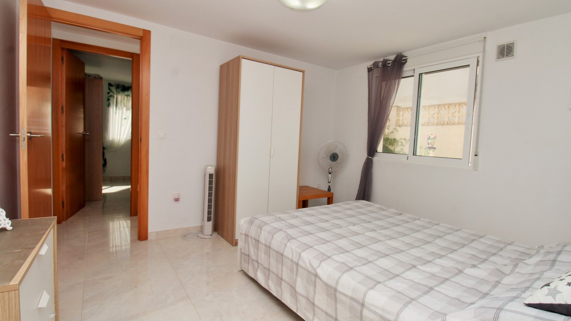 Reventa - Chalets -
Villamartín