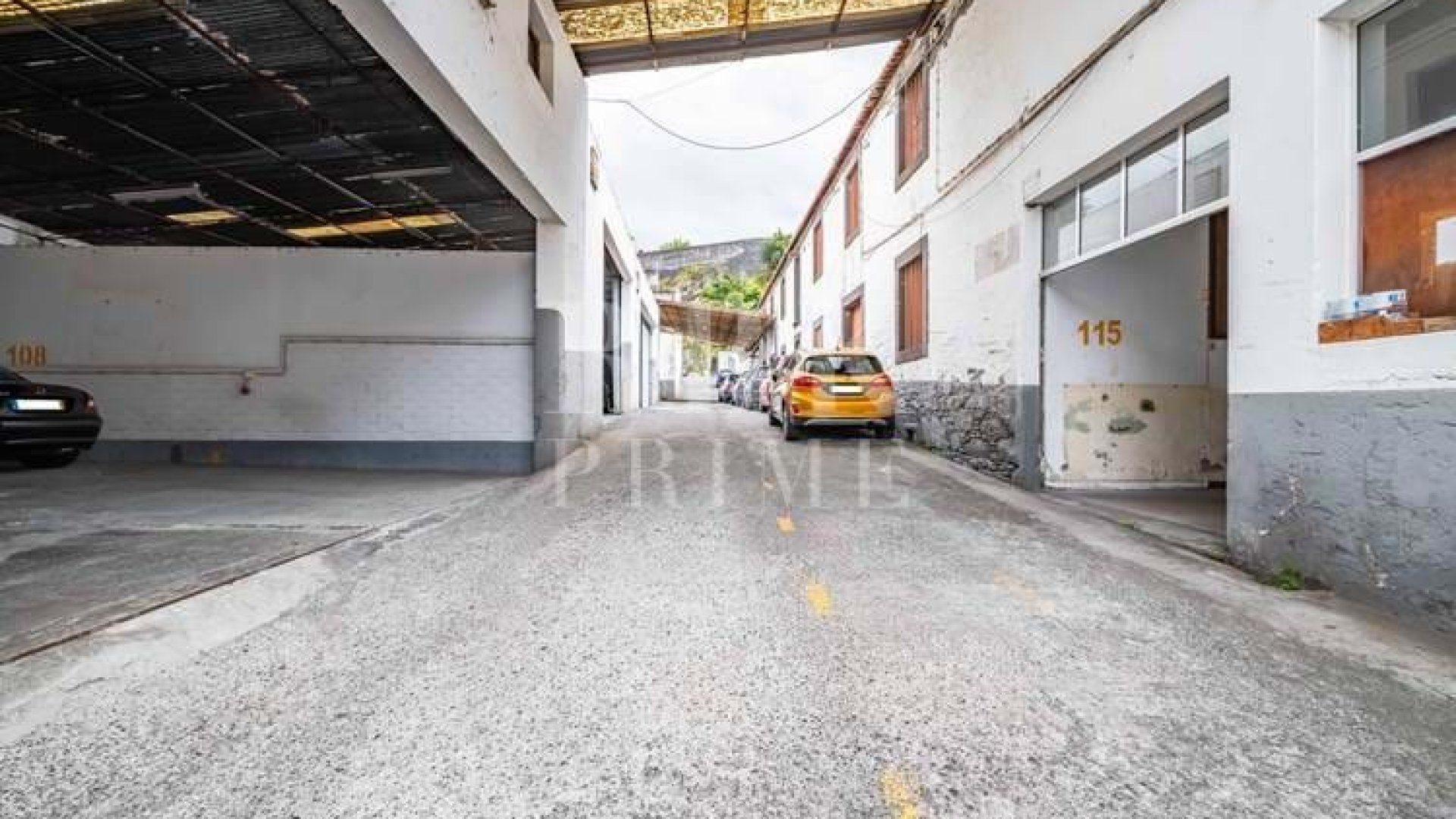 Reventa - Land -
Madeira