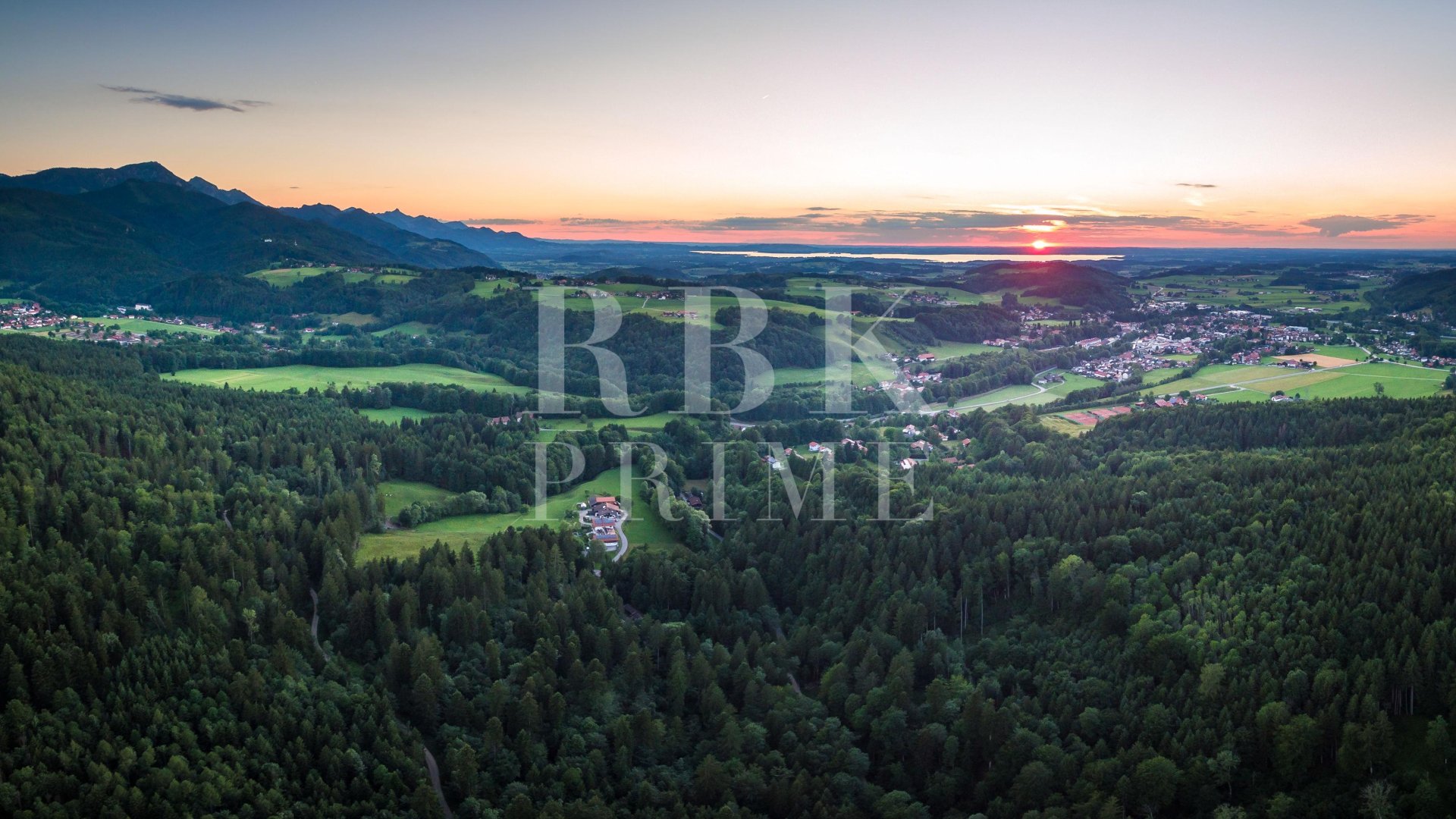 Reventa - Land -
Munich