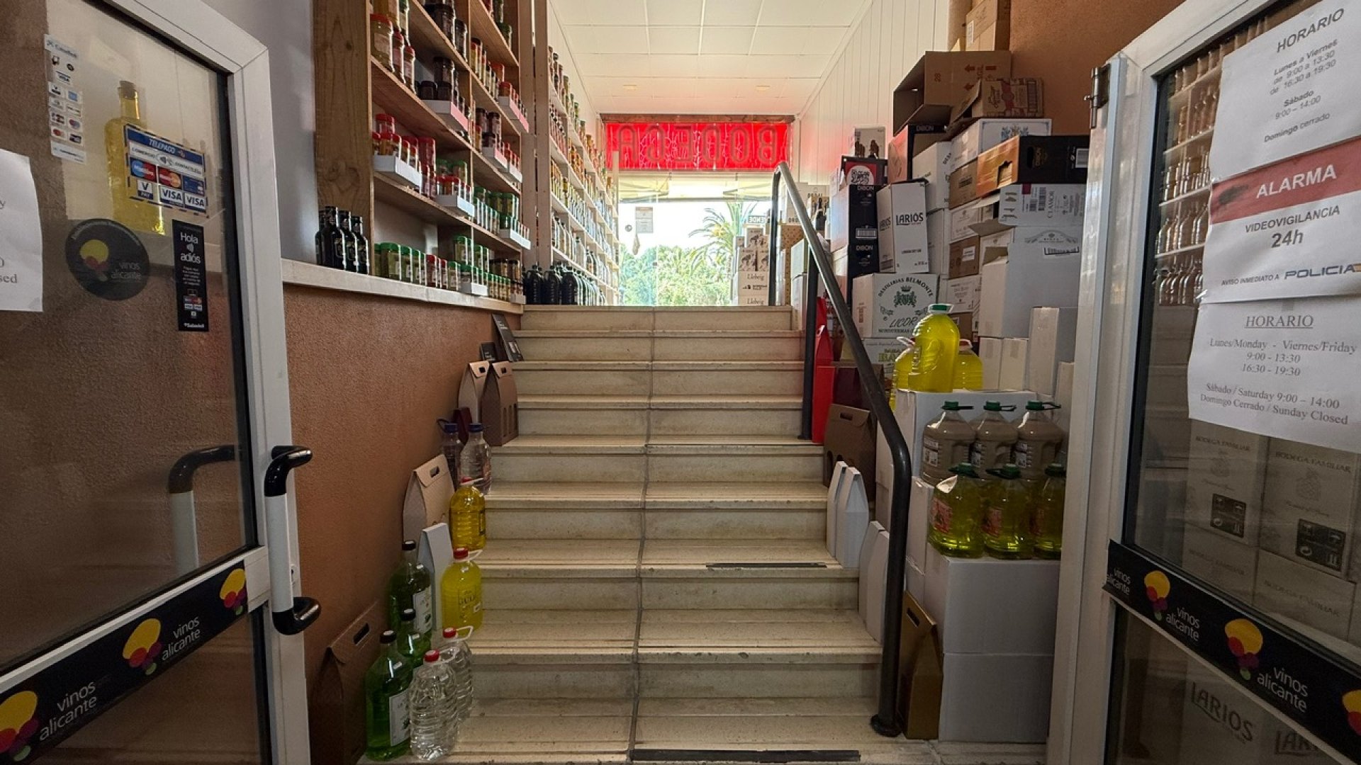 Reventa - Locales -
Moraira - Pueblo