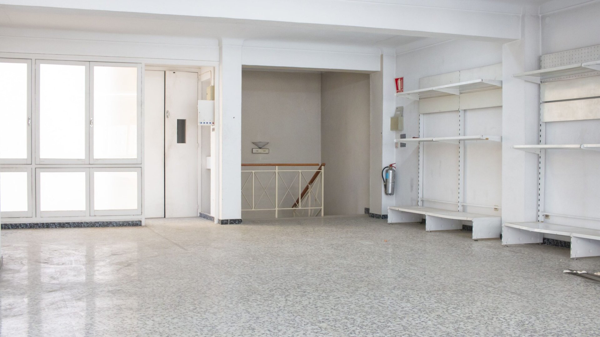 Reventa - Locales -
Torrevieja - Center