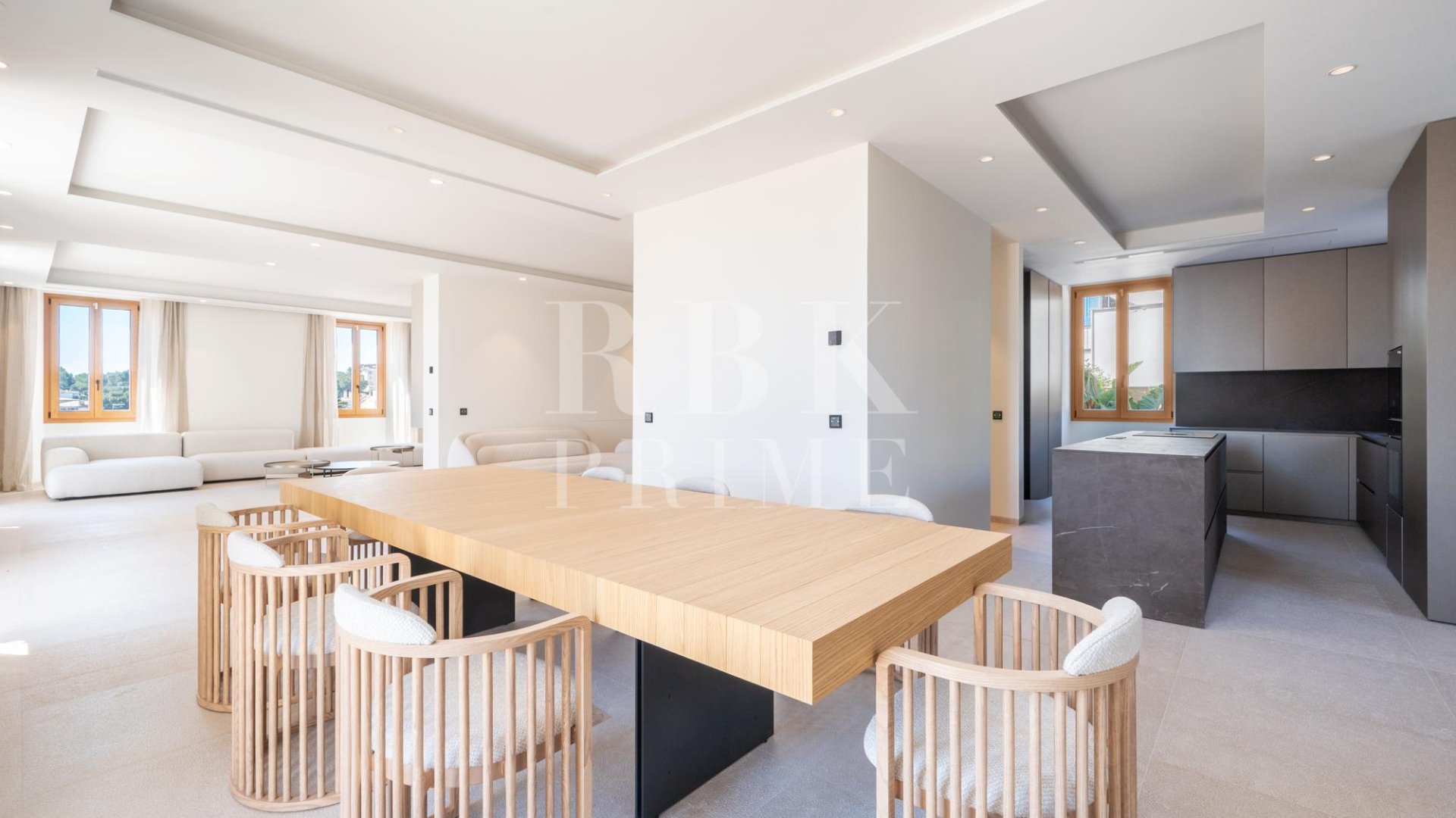 Reventa - Palace -
Palma - El Terreno