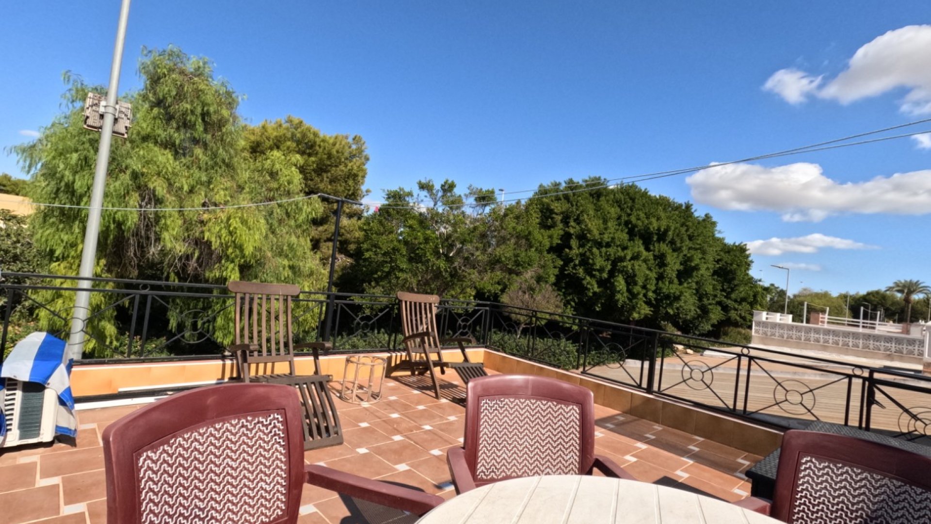 Reventa - Terraced house / Townhouse -
Torrevieja - El Acequión - Los Náufragos