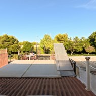 Reventa - Terraced house / Townhouse -
Torrevieja - El Acequión - Los Náufragos