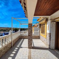 Reventa - Top floor bungalow -
Torrevieja - La Siesta
