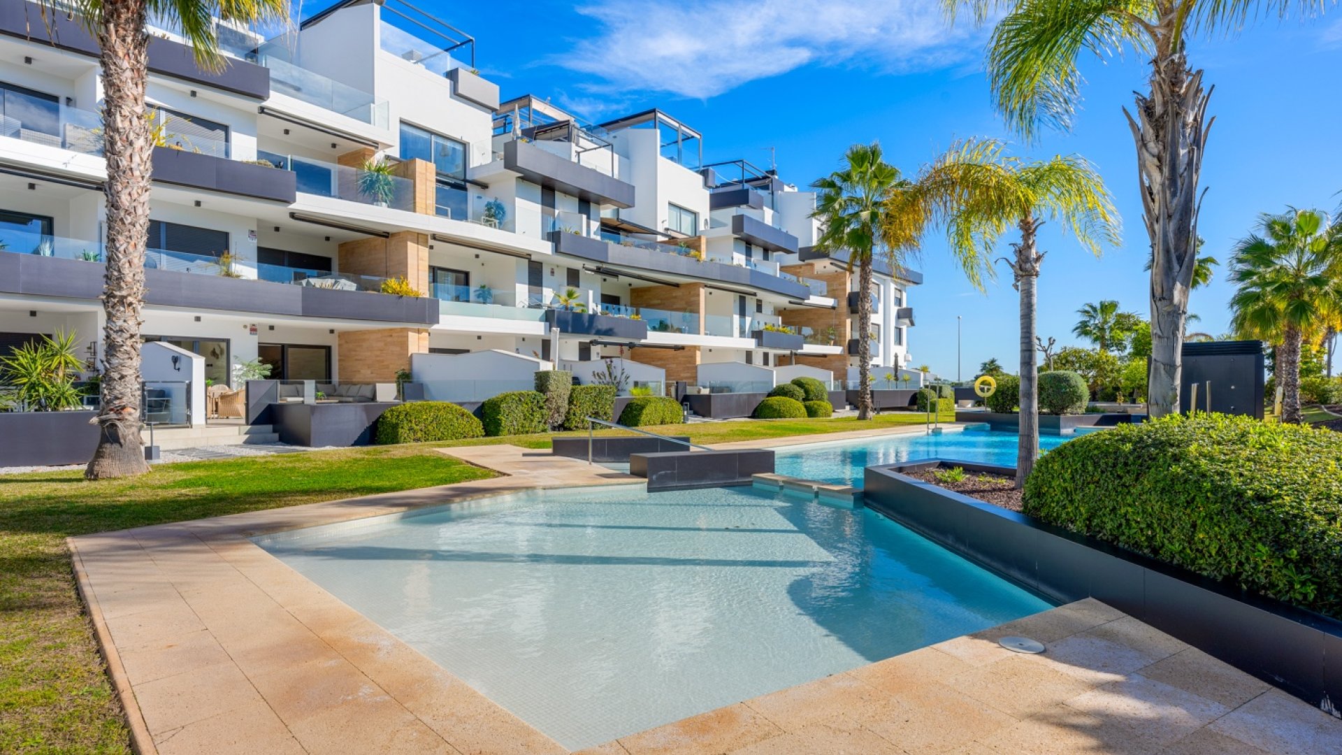 Revente - Apartment / Flat * -
Orihuela Costa - Los Dolses