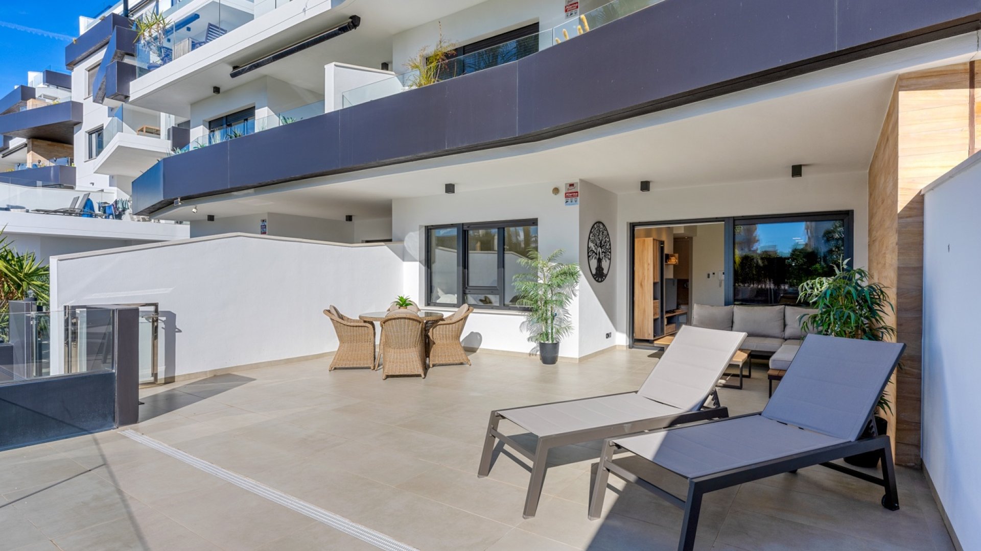 Revente - Apartment / Flat * -
Orihuela Costa - Los Dolses