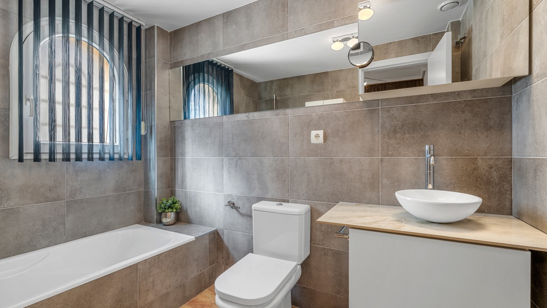Revente - Appartements -
Altea* - Mascarat*