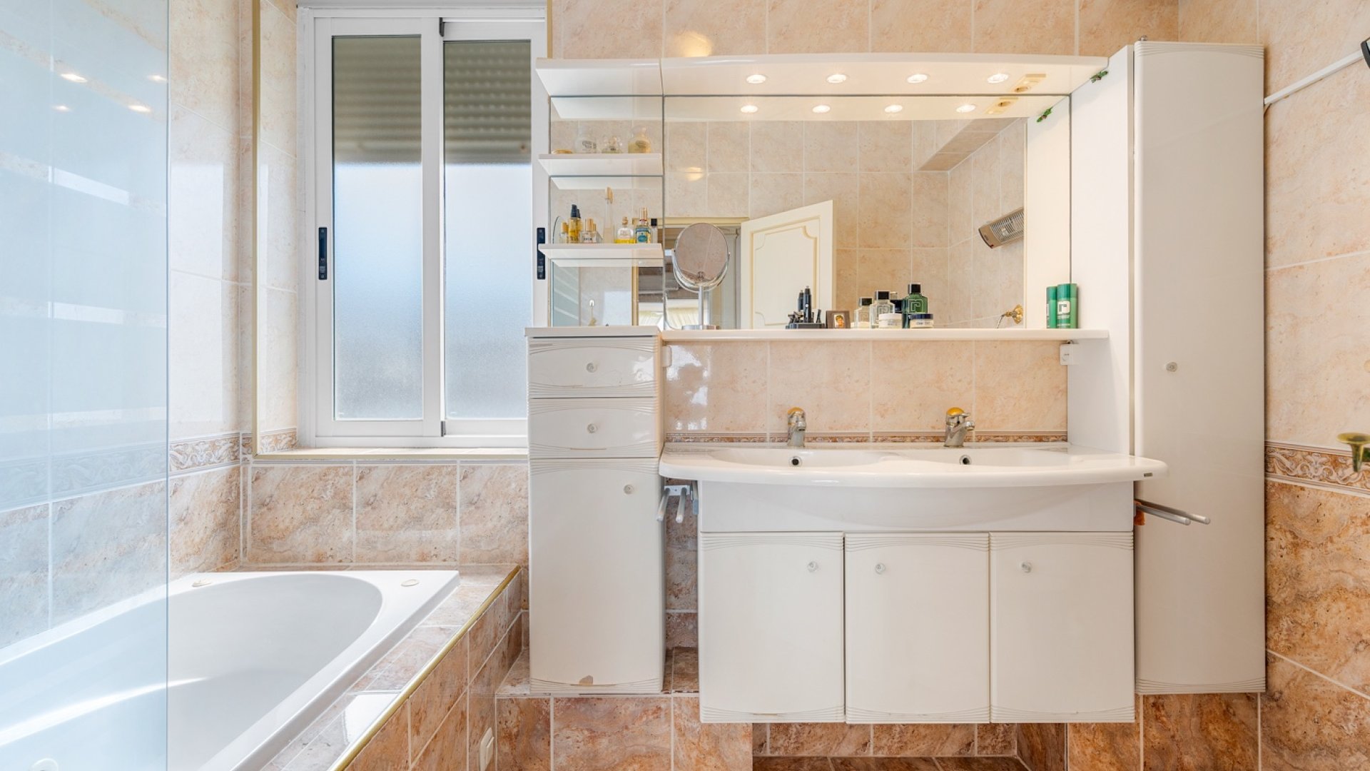 Revente - Appartements -
Benidorm - Levante