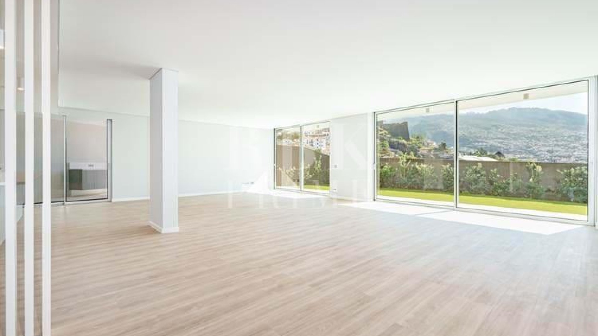 Revente - Appartements -
Madeira