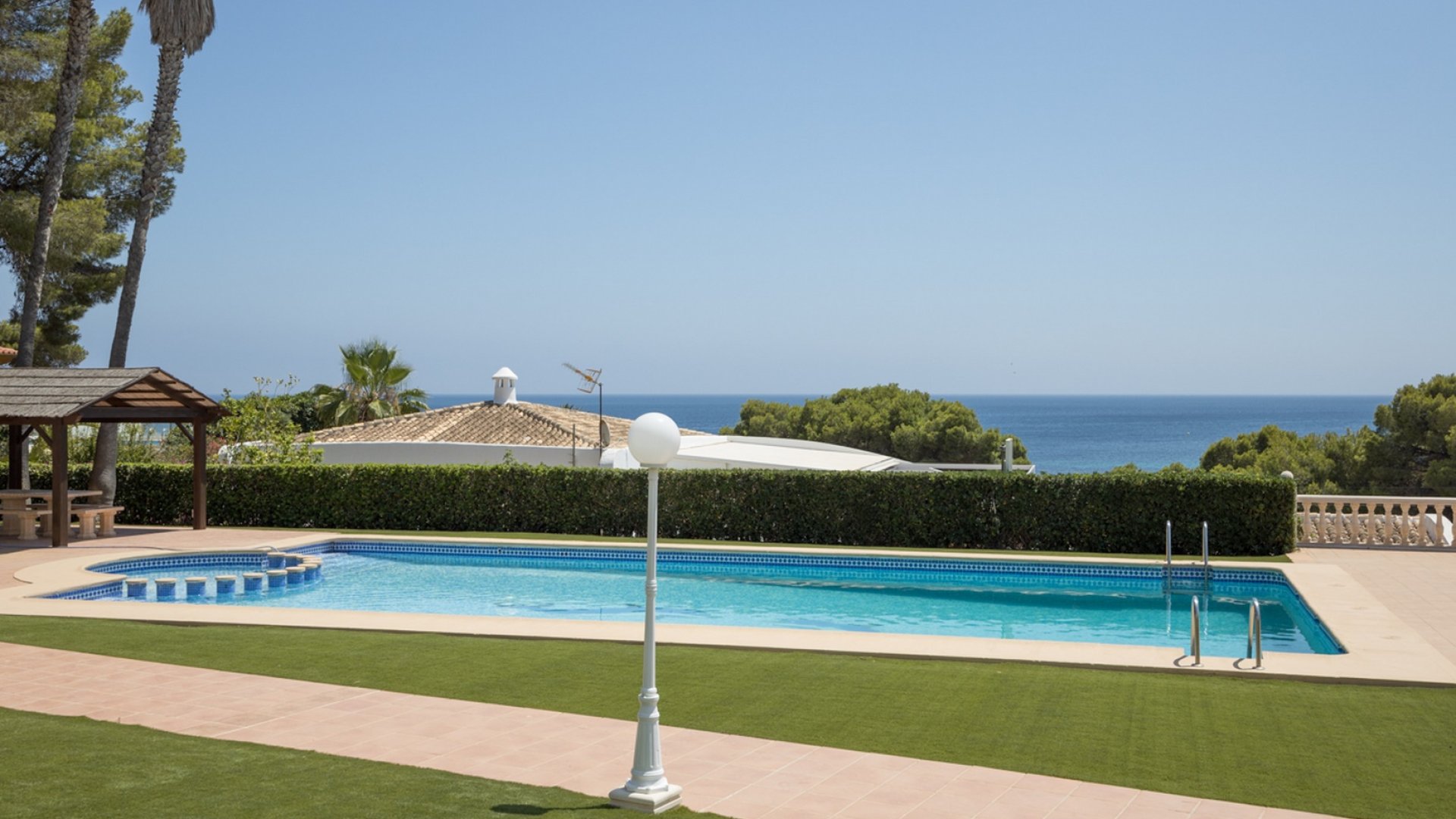 Revente - Appartements -
Moraira - La Cometa