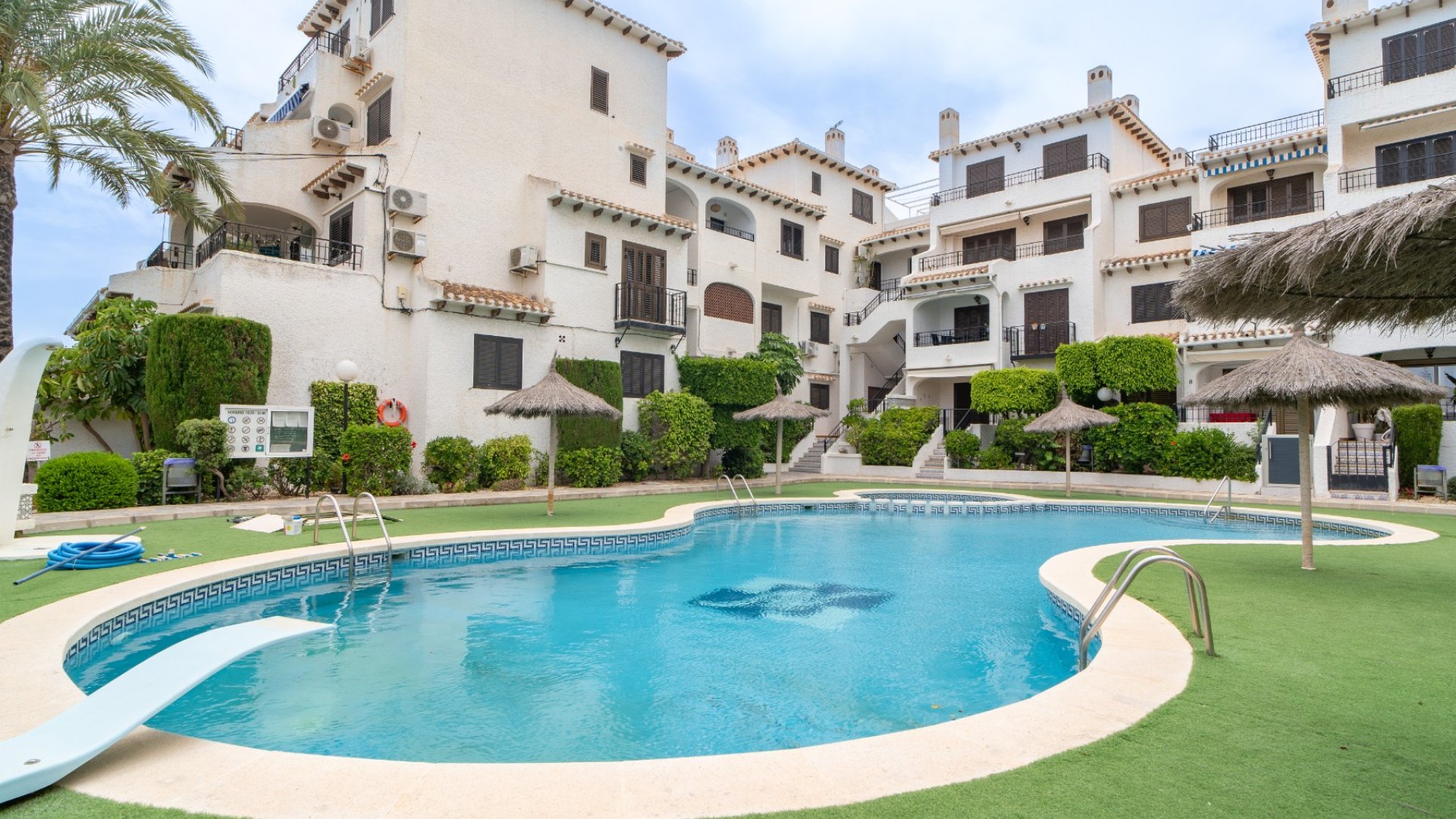 Revente - Appartements -
Orihuela Costa - Cabo Roig