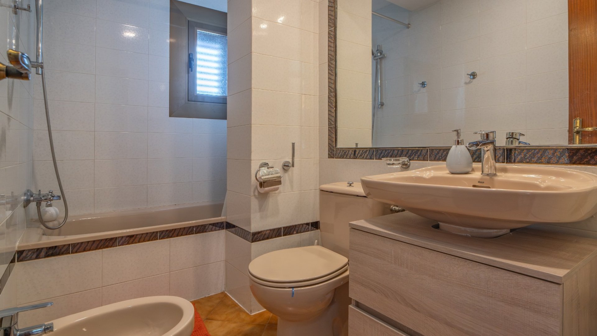 Revente - Appartements -
Orihuela Costa - Cabo Roig