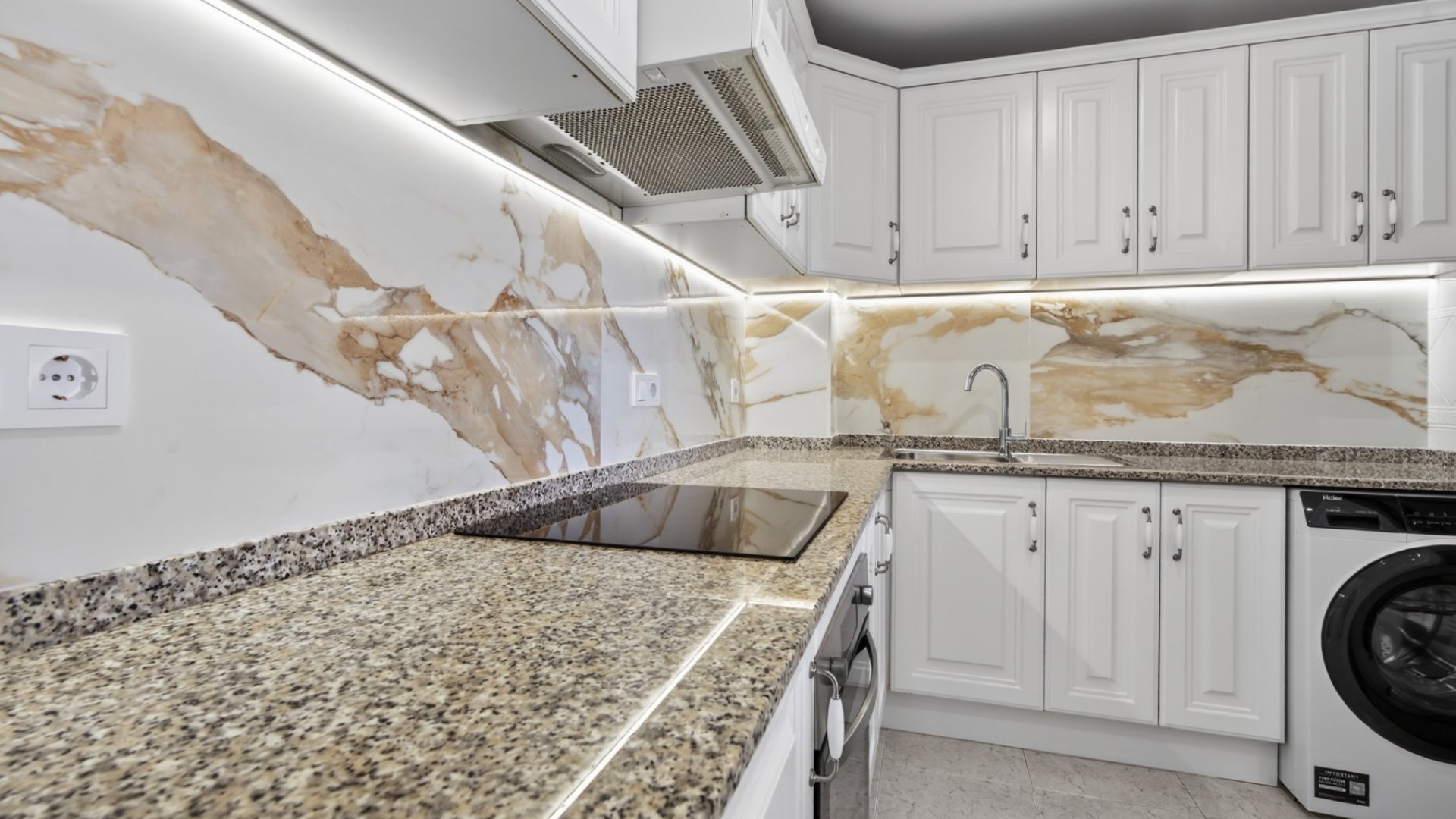 Revente - Appartements -
Orihuela Costa - Campoamor
