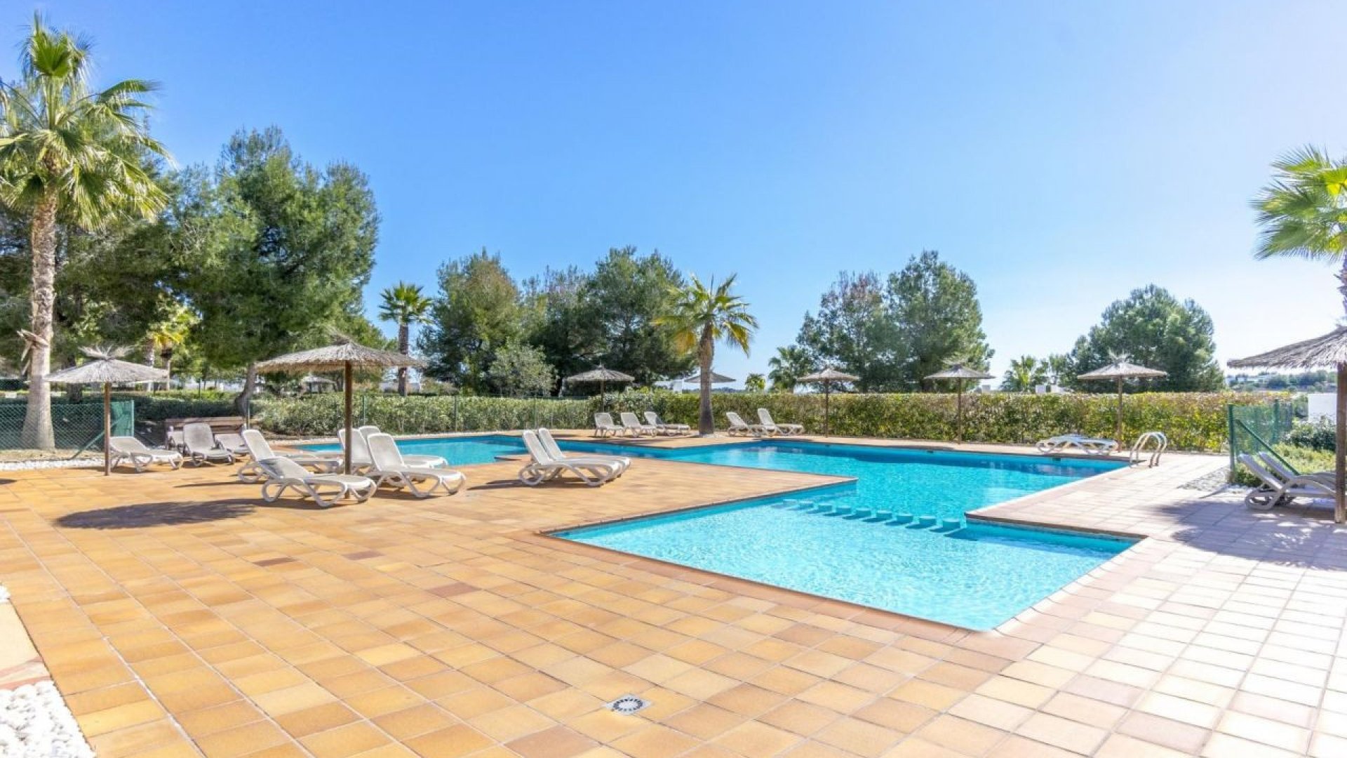 Revente - Appartements -
Orihuela Costa - Las Colinas golf