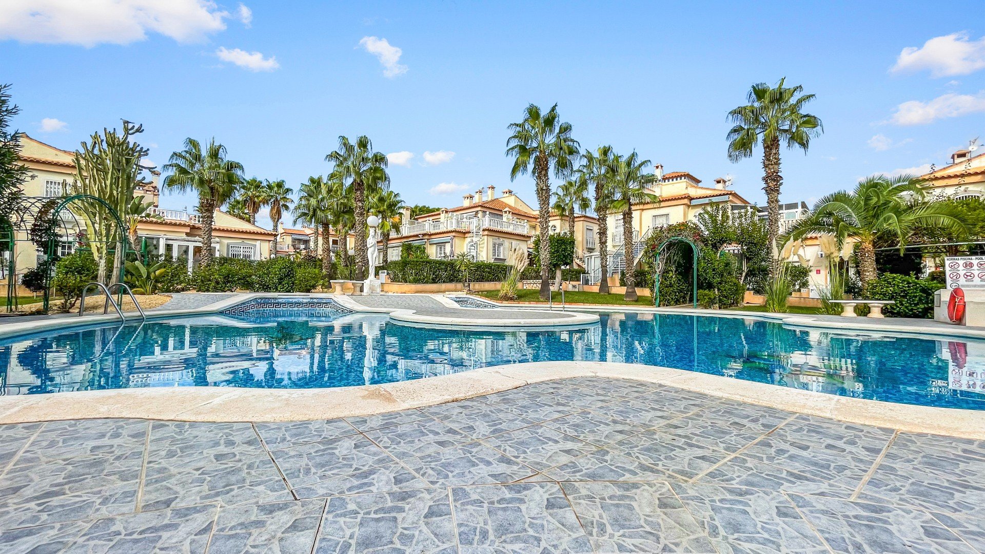 Revente - Appartements -
Orihuela Costa - Los Altos *
