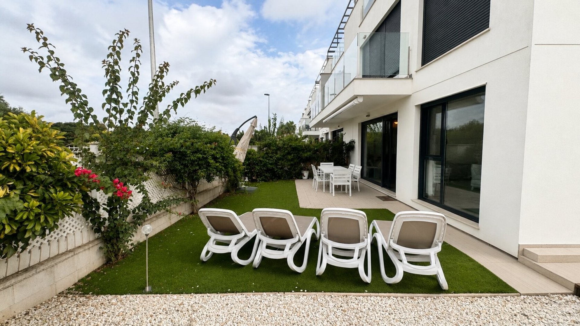 Revente - Appartements -
Orihuela Costa - Punta Prima