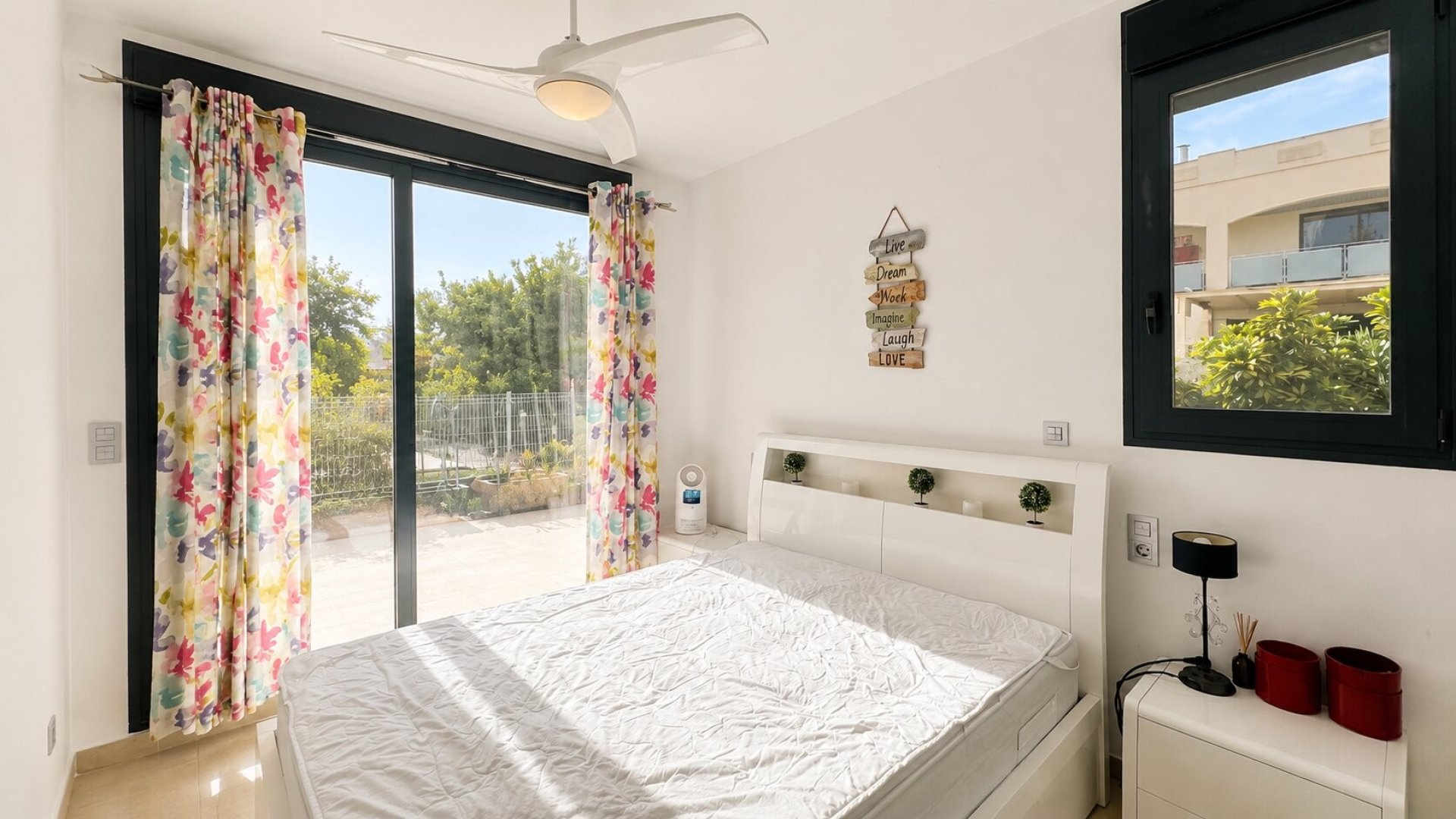 Revente - Appartements -
Orihuela Costa - Punta Prima