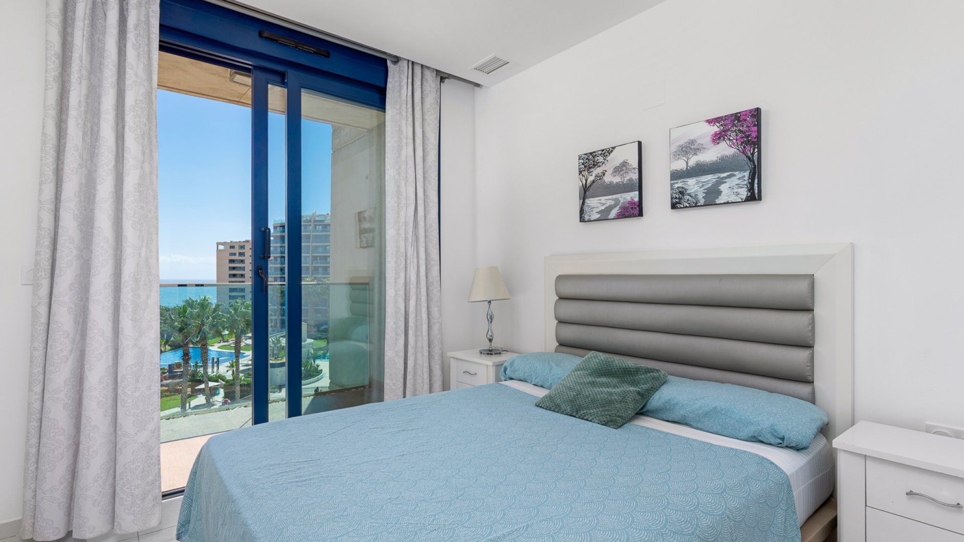 Revente - Appartements -
Orihuela Costa - Punta Prima